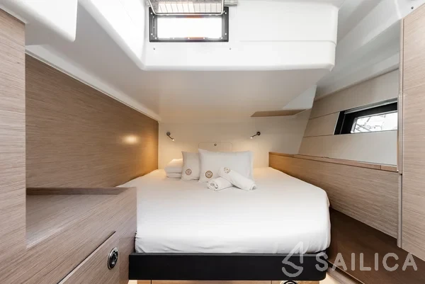 Hanse 460 - Yacht Charter Sailica