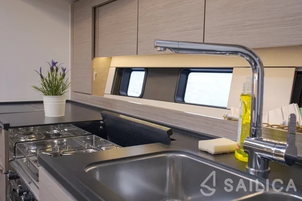 Hanse 460 - Yacht Charter Sailica