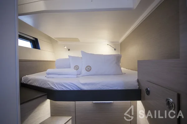 Hanse 460 - Yacht Charter Sailica
