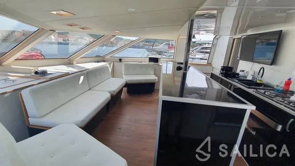 Catamaran - Yacht Charter Sailica