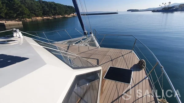 Catamaran - Yacht Charter Sailica