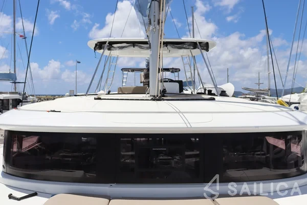 Lagoon 46  - Yacht Charter Sailica