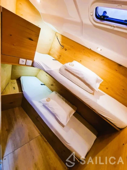 Elan 45 Impression - Yacht Charter Sailica