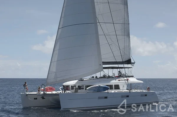 Lagoon 620 - Photo #58 Lagoon 620 - Yacht Charter Sailica