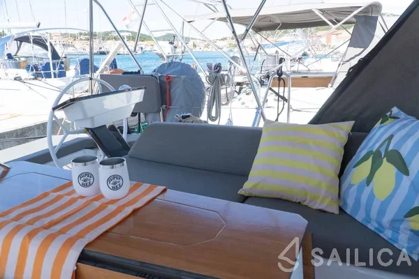 Dufour 41 - Yacht Charter Sailica