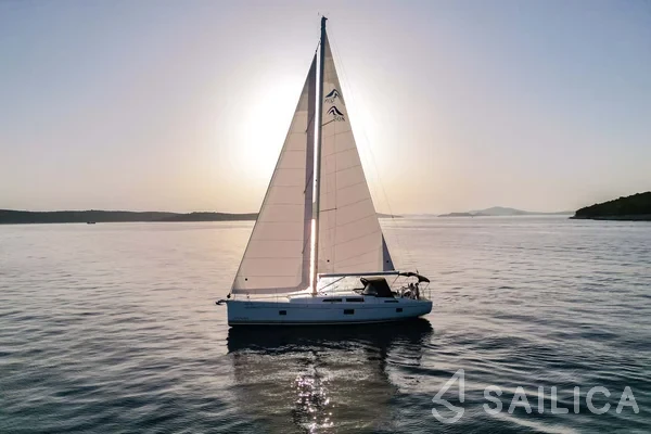 Hanse 508 - Yacht Charter Sailica
