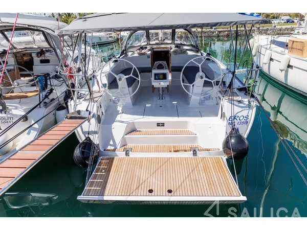 Bavaria 46 Cruiser - Yacht Charter Sailica