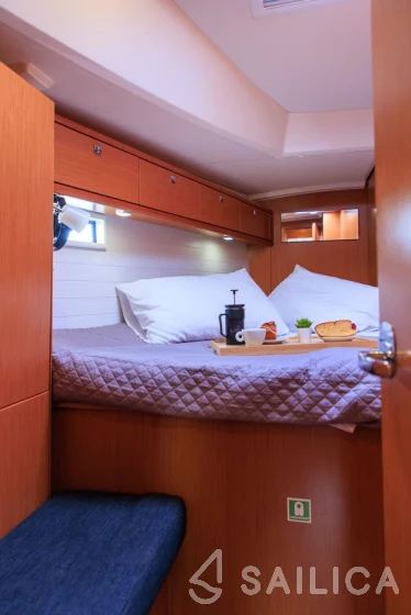 Bavaria 46 Cruiser - Yacht Charter Sailica