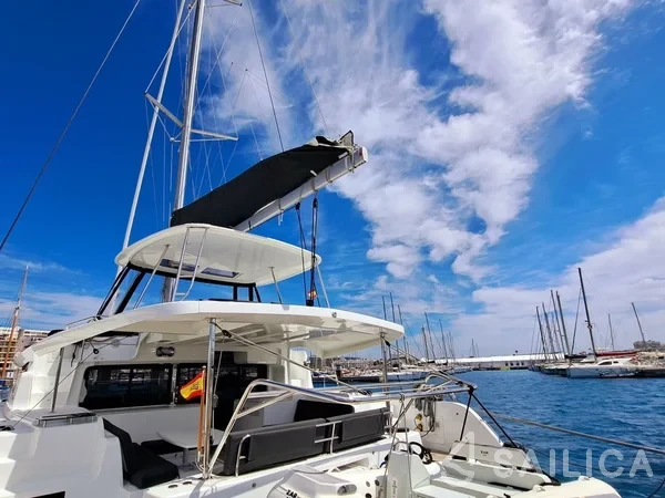 Lagoon 46  - Yacht Charter Sailica