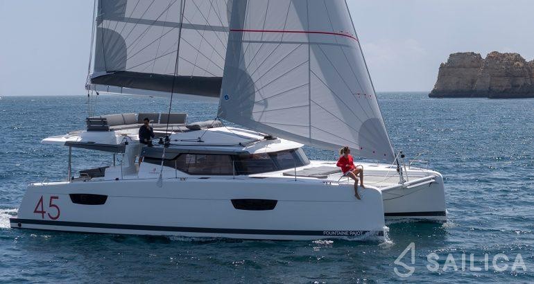 Elba 45 - Yacht Charter Sailica