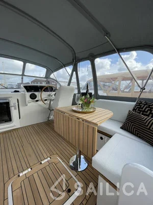 Grand Sturdy 40.0 AC - Yacht Charter Sailica