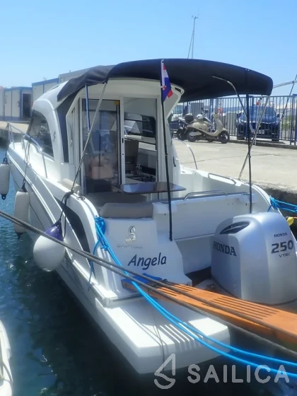 Antares 8 OB - Yacht Charter Sailica