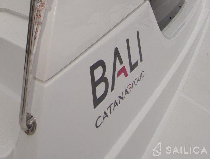 Bali 4.2 - Yacht Charter Sailica