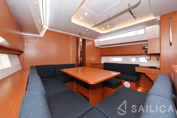 Bavaria C45 Holiday - Yacht Charter Sailica