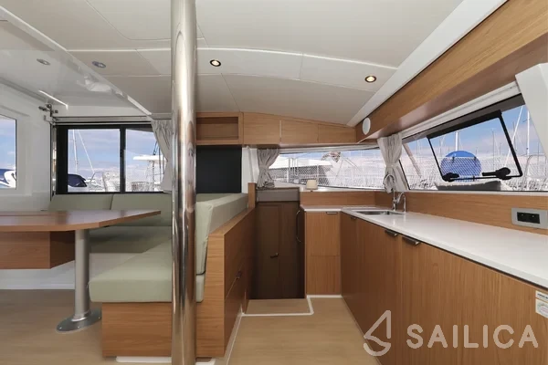 Bali Catsmart - Yacht Charter Sailica