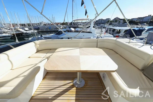Greenline 48 Fly - Yacht Charter Sailica