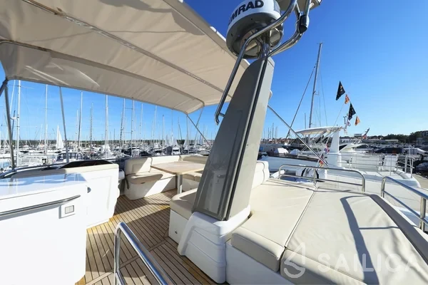 Greenline 48 Fly - Yacht Charter Sailica