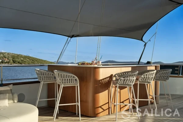 Motoryacht - Yacht Charter Sailica