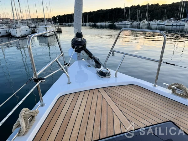 Bavaria C57 - Yacht Charter Sailica