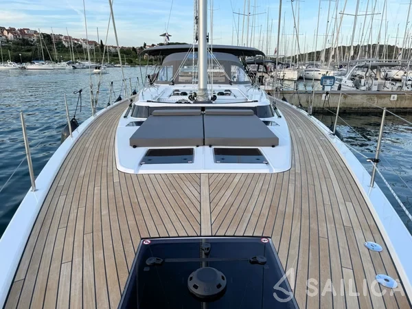 Bavaria C57 - Yacht Charter Sailica
