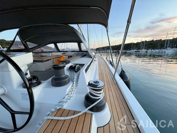 Bavaria C57 - Yacht Charter Sailica