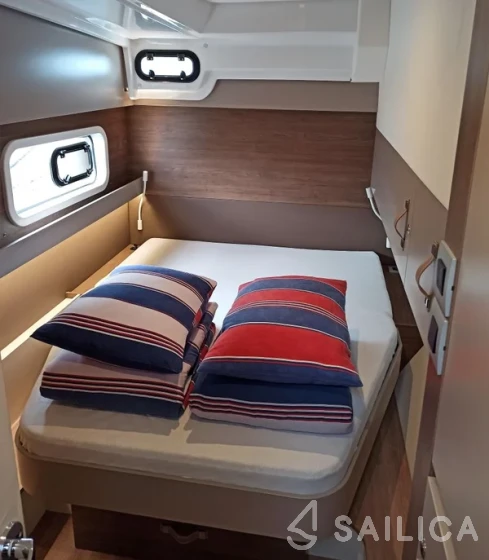 Bali Catspace - Yacht Charter Sailica