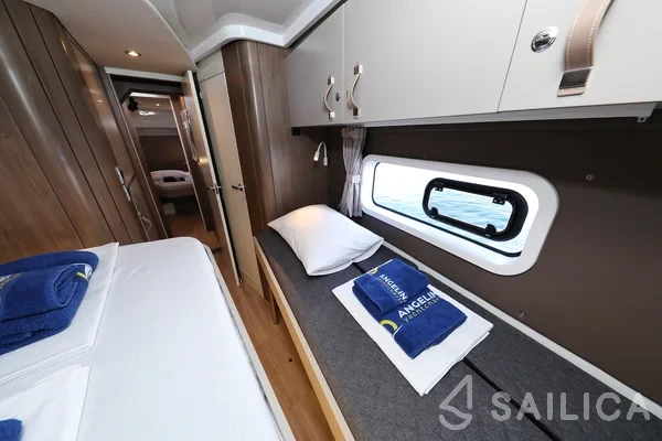 Bali Catspace - Yacht Charter Sailica