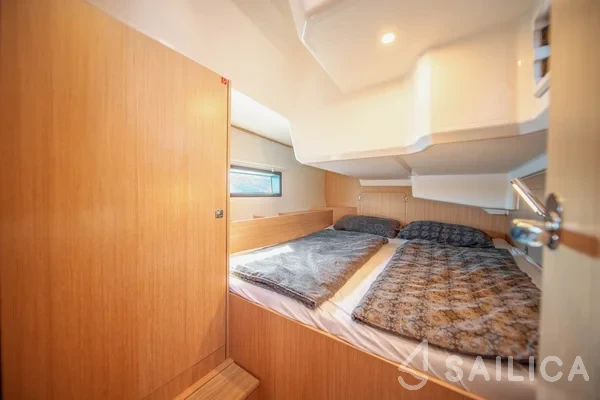 Bavaria C42 - Yacht Charter Sailica