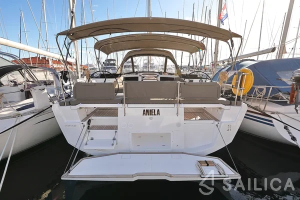 Dufour 41 - Yacht Charter Sailica