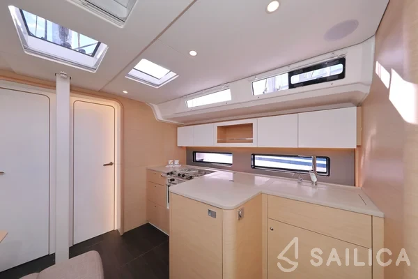 Dufour 41 - Yacht Charter Sailica