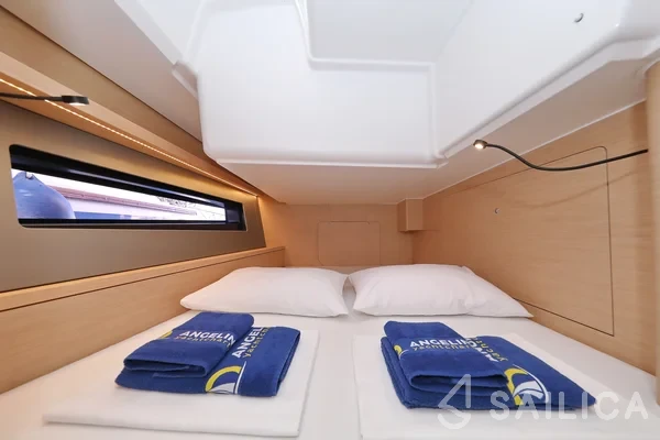 Dufour 41 - Yacht Charter Sailica