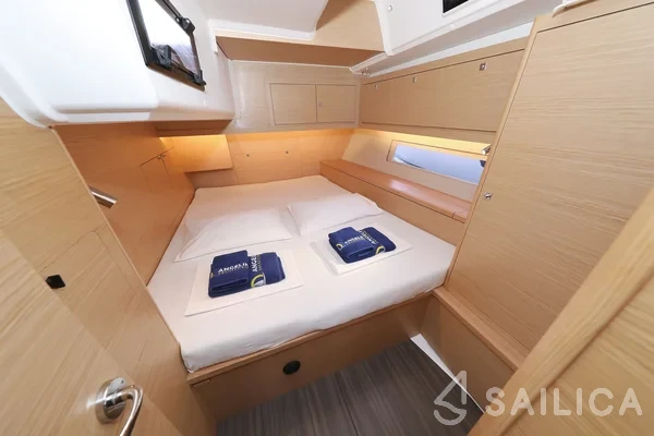 Dufour 470 - Yacht Charter Sailica
