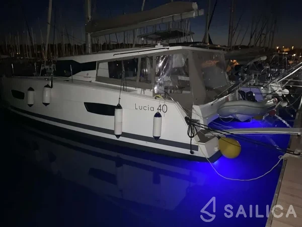 Lucia 40 - Yacht Charter Sailica