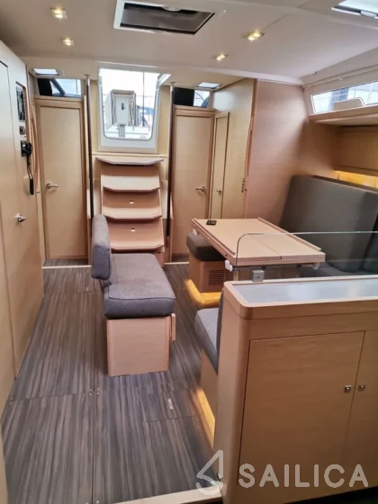Dufour 530 - Yacht Charter Sailica