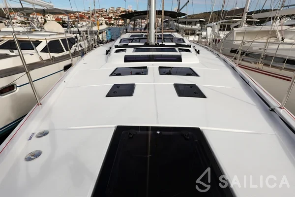 Dufour 56 Exclusive - Yacht Charter Sailica
