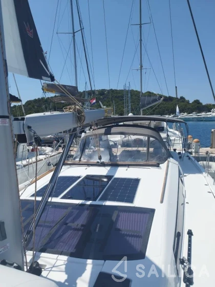 Dufour 56 Exclusive - Yacht Charter Sailica