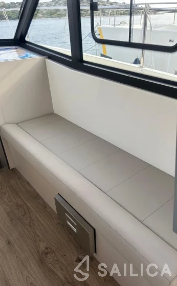 Futura 40 Grand Horizon - Yacht Charter Sailica