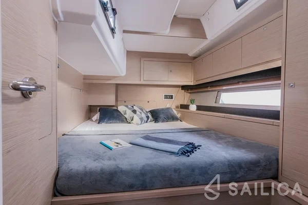 Dufour 470 - Yacht Charter Sailica