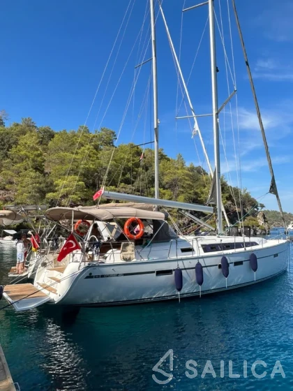 Bavaria 46 Cruiser - Yacht Charter Sailica