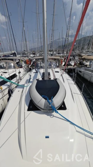 Bavaria 46 Cruiser - Yacht Charter Sailica