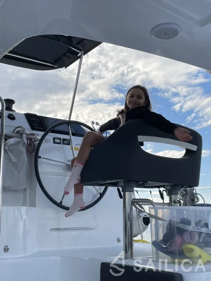 Lagoon 40 - Yacht Charter Sailica