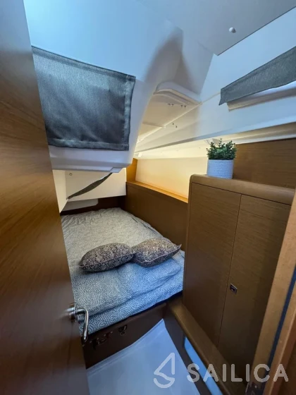 Sun Odyssey 349 - Yacht Charter Sailica