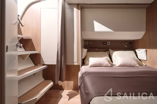 Bali 5.4. - Yacht Charter Sailica