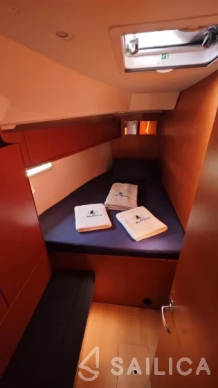 Bavaria 46 Cruiser - Yacht Charter Sailica
