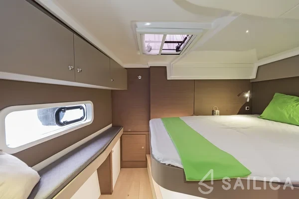 Bali Catspace - Yacht Charter Sailica