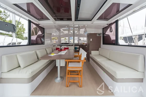 Bali Catspace - Yacht Charter Sailica