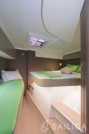 Bali Catspace - Yacht Charter Sailica