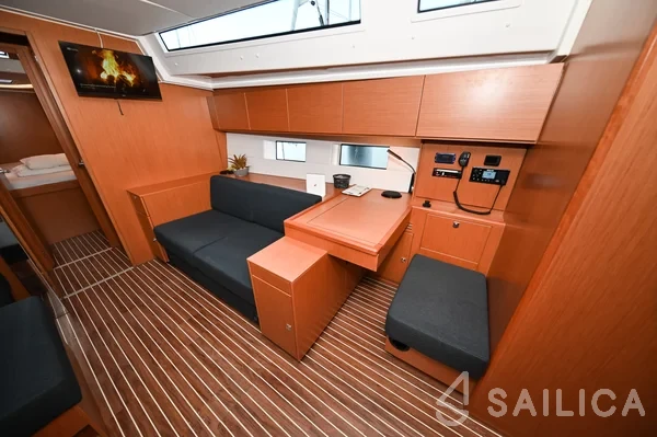 Bavaria C50 - Yacht Charter Sailica