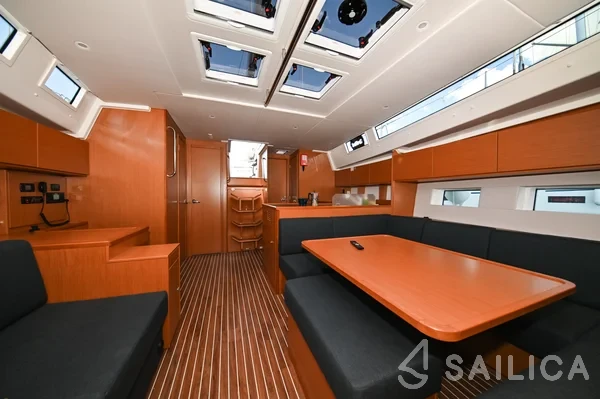 Bavaria C50 - Yacht Charter Sailica