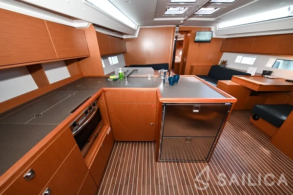 Bavaria C50 - Yacht Charter Sailica